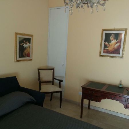 Attico Luxury Etnea Hotel Catania Esterno foto