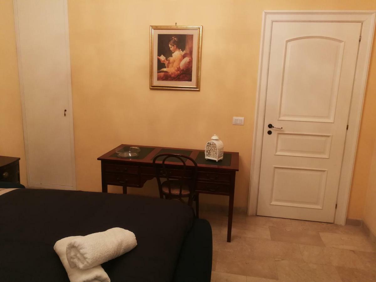 Attico Luxury Etnea Hotel Catania Esterno foto