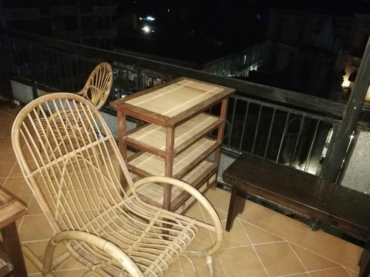 Attico Luxury Etnea Hotel Catania Esterno foto