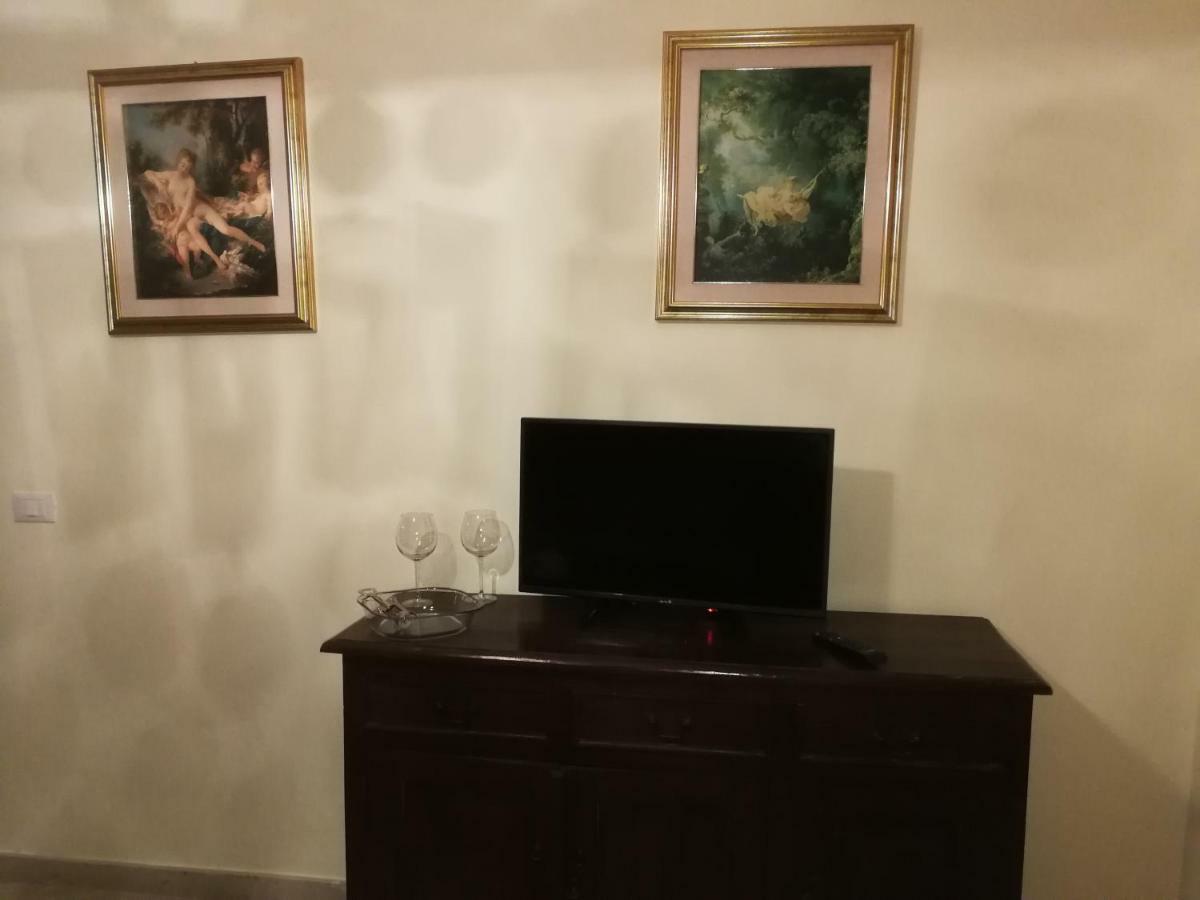 Attico Luxury Etnea Hotel Catania Esterno foto